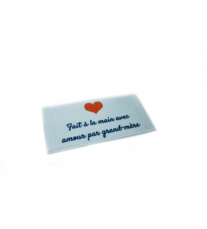 Fabriqué à la main avec amour par les étiquettes de grand-mère - 16, 32 or 48 pack (four ribbon colours)