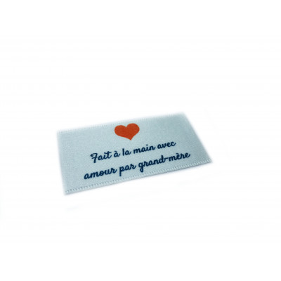 Fabriqué à la main avec amour par les étiquettes de grand-mère - 16, 32 or 48 pack (four ribbon colours)