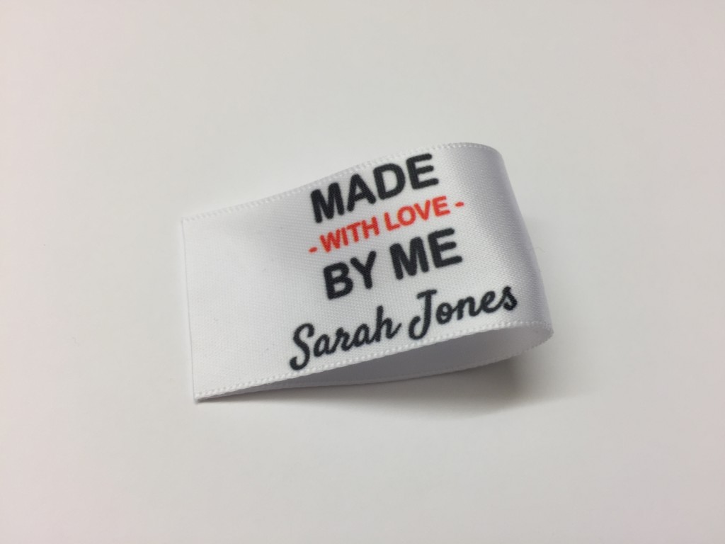 25x50mm White Made and Handmade with love labels